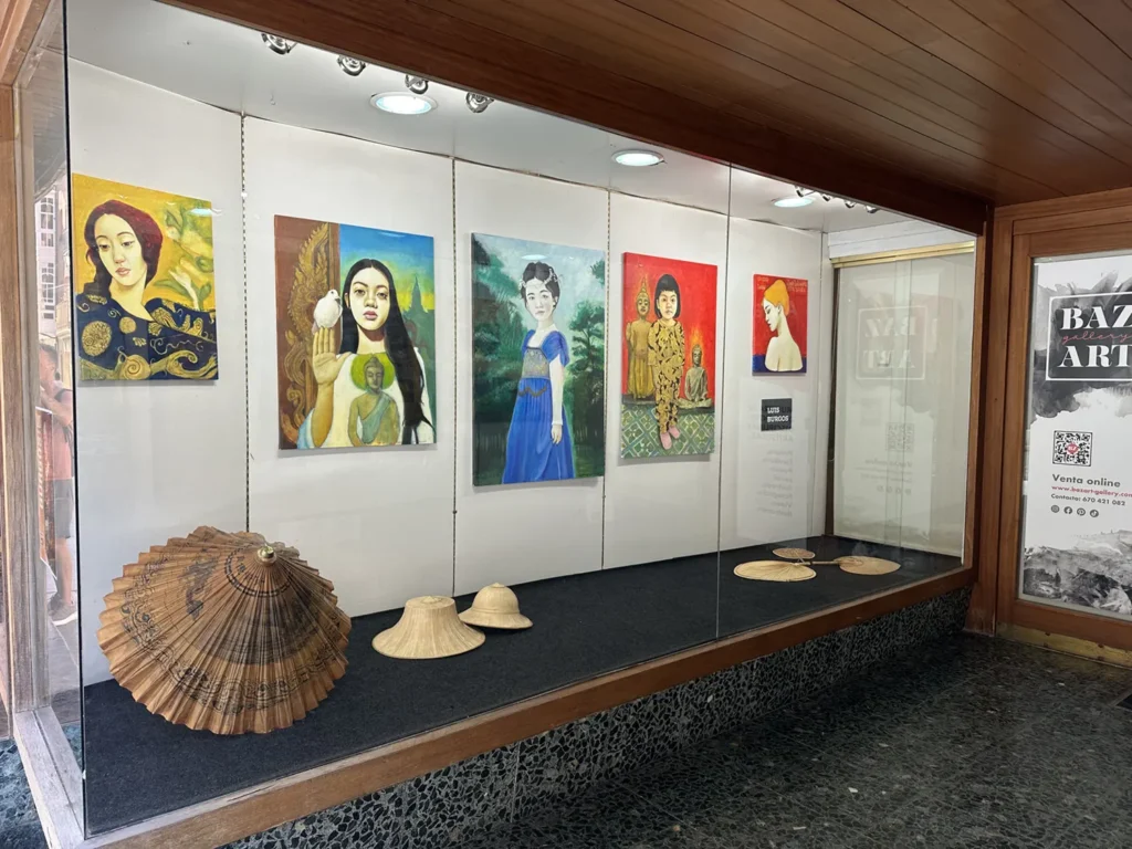 bazart-gallery-luis-burgos-escaparate-izquierda