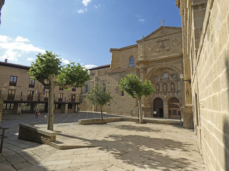 Plazas y paseos en Santo Domingo de la Calzada. Parte 6 3 plaza-del-santo