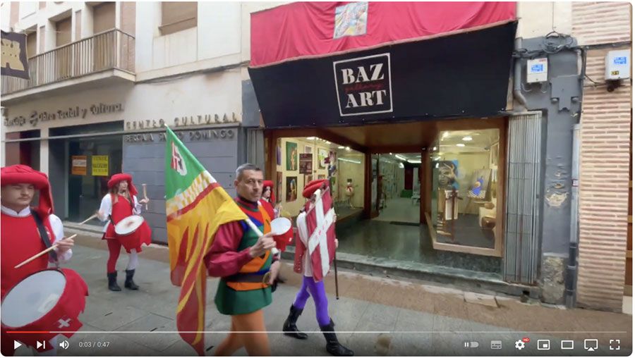 Puertas Abiertas en BAZART GALLERY 14 video-desfile